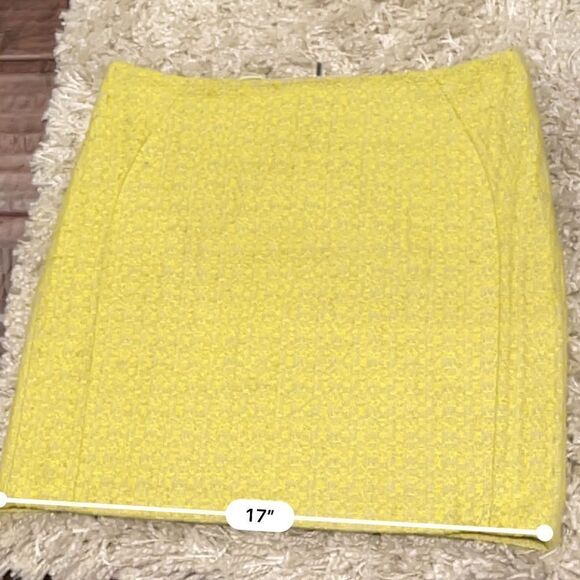 ABS Allen Schwartz Platinum Vintage Bold Yellow Textured Tweed Mini Skirt Sz 2 - Picture 13 of 14